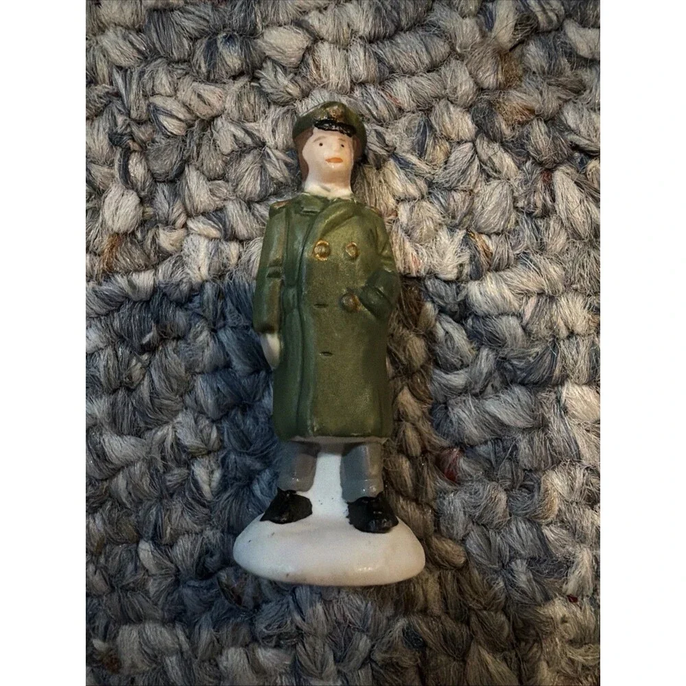 Its A Wonderful Life Holiday Harry Bailey Bedford Falls Village Vintage Figurine